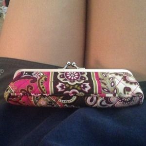 Vera Bradley Clasping Glasses Holder