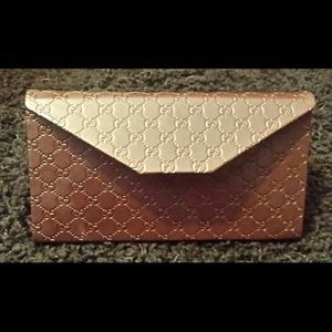 ????? Gucci glasses case can be used for more??