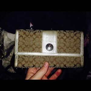 Coach wallet
