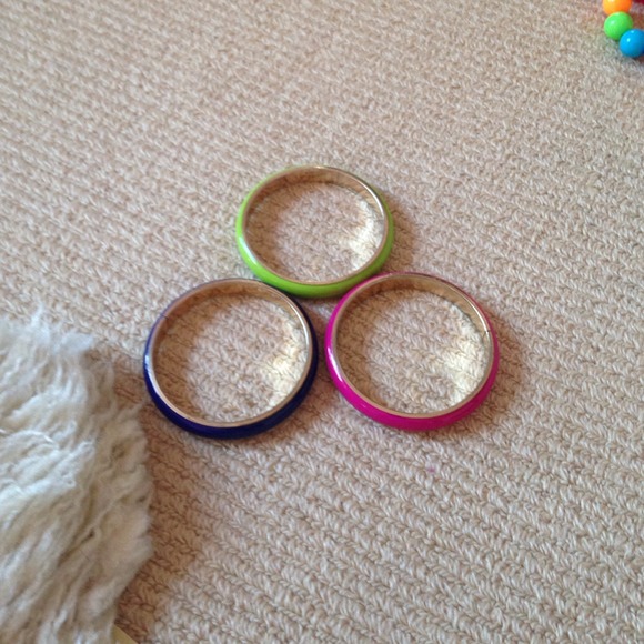 3 bracelets