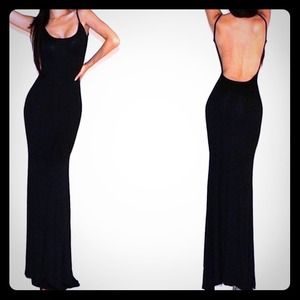 Backless maxi