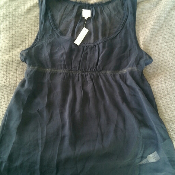 Eliot Madewell top