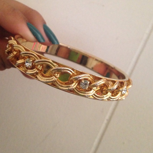 Gold bracelet