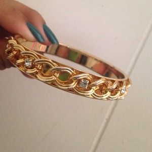 Gold bracelet