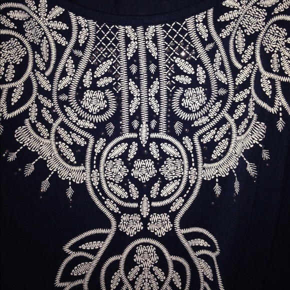 Shirt - Picture 2 of 3