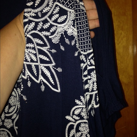 Shirt - Picture 3 of 3