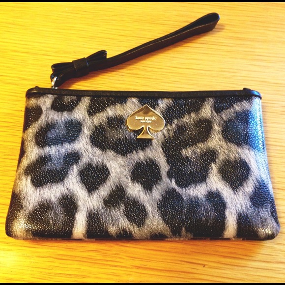 🚫SOLD🚫Kate Spade Leroy Street animal print bee