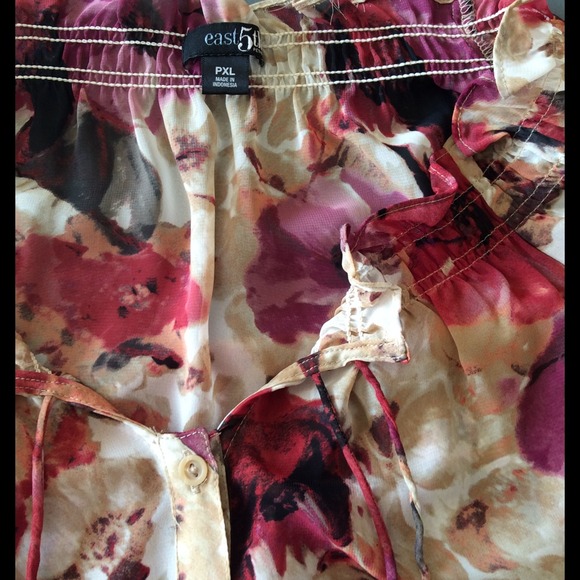 East 5th red, pink, black, beige flower print top - Picture 3 of 4