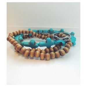 ✨BUNDLE✨bracelets and ring