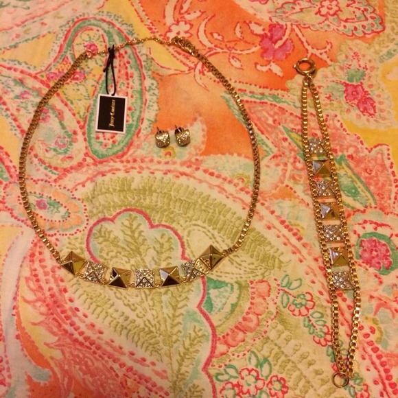 Juicy Couture Jewelry - Juicy Couture Set