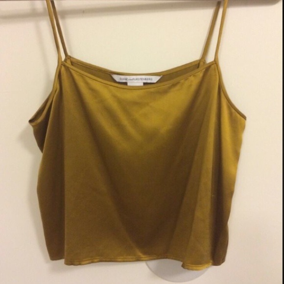🎯SOLD🎯Diane Von Furstenberg Gold 100% Silk