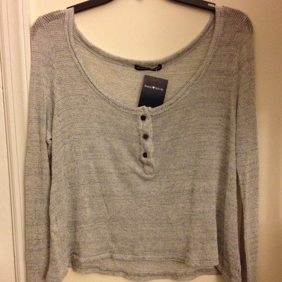 Brandy Melville Sweaters - Brandy Meville Henley
