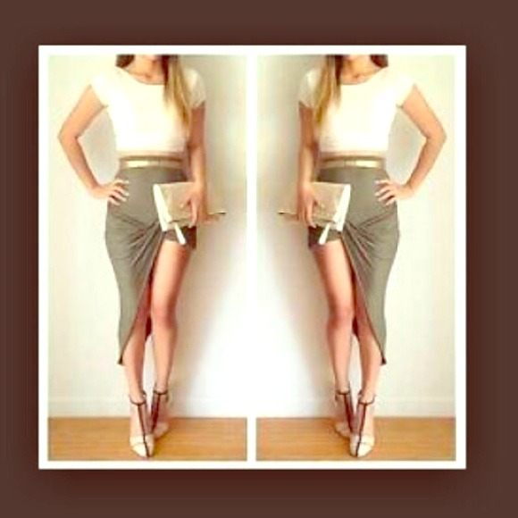 💀Olive Green Asymmetrical Skirt💀
