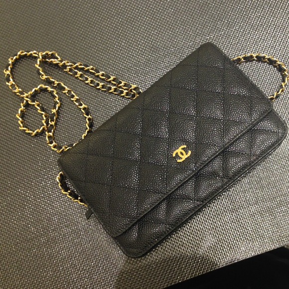 NEW 100% Authentic Chanel Wallet On A Chain WOC - Picture 2 of 2