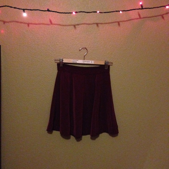 Brandy Melville Skirt