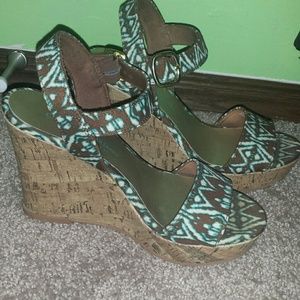 Christian Siriano Wedges
