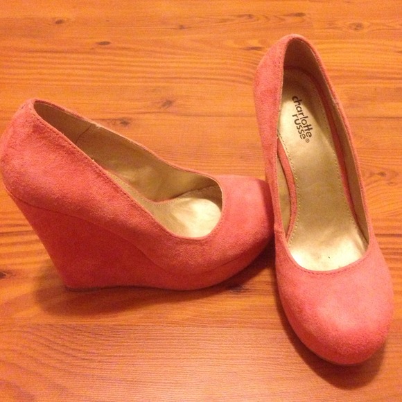 Pink wedged heel