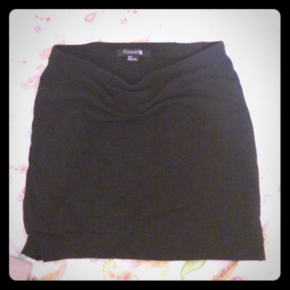 Mini black skirt