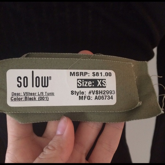 ❎SOLD❎🎉HP🎉High low black top - Picture 4 of 4