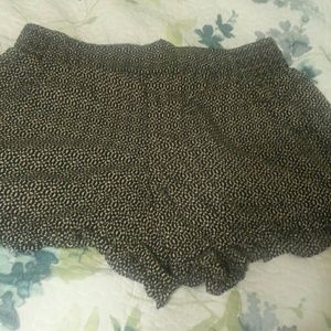 Shorts Sequin tank and floral dress