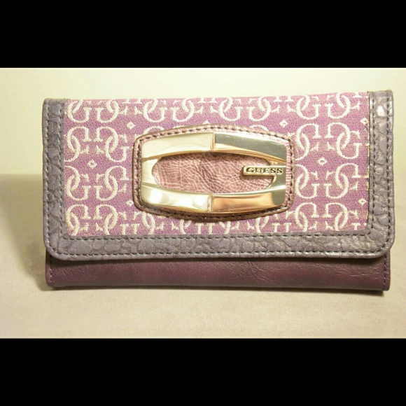 Guess wallet