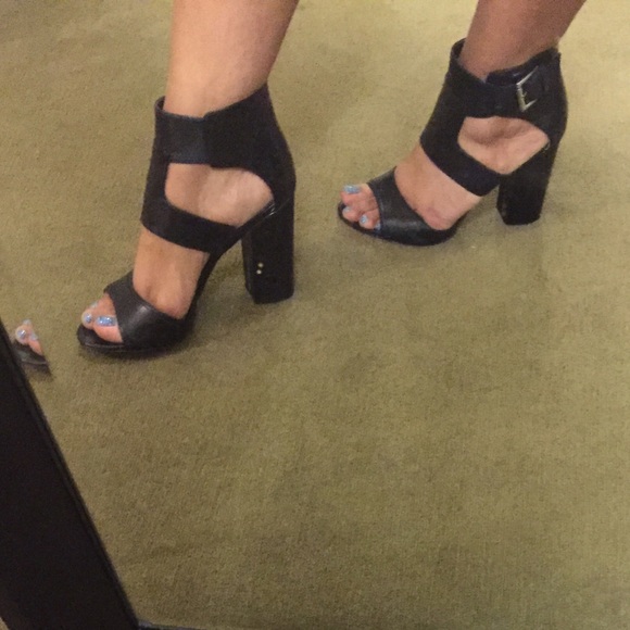 Brand New Sam Edelman 'Yana' Sandal Size 9