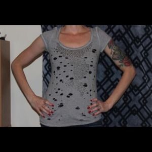 Super cute grey holy shirt