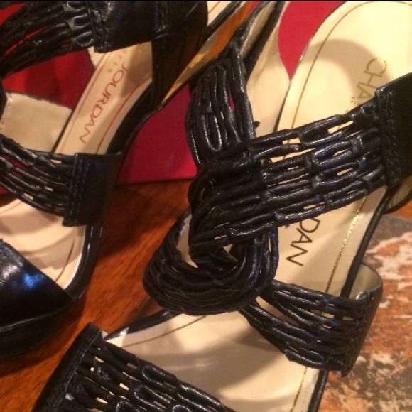 Charles Jourdan Heels - Picture 3 of 4