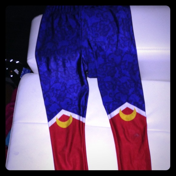 Poprageous sailor moon leggings