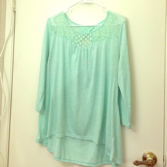 Mint shirt