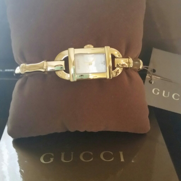 Gucci Gold Bamboo bracelet watch