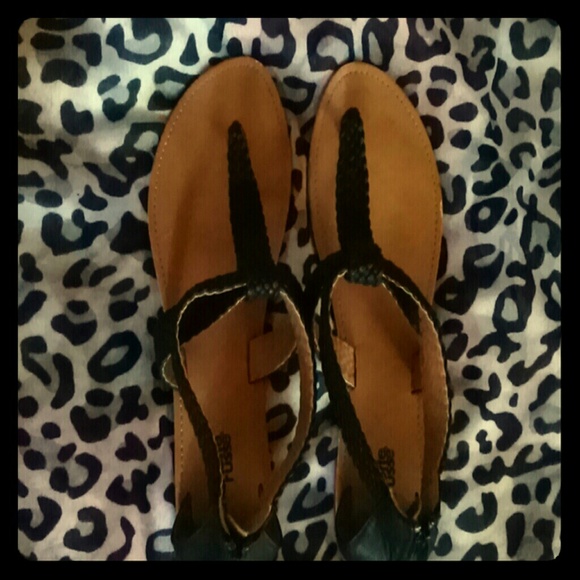 Black sandals