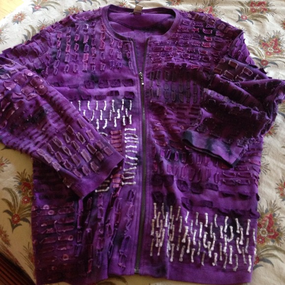 Chico's zippered jacket in very good condition.