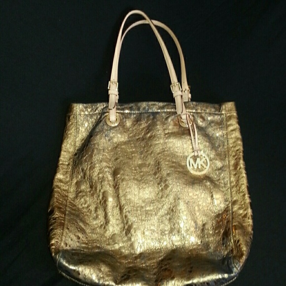 Authentin Michael Kors gold metallic shopper tote