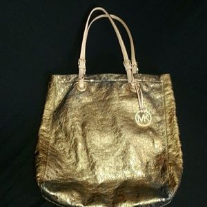 Authentin Michael Kors gold metallic shopper tote