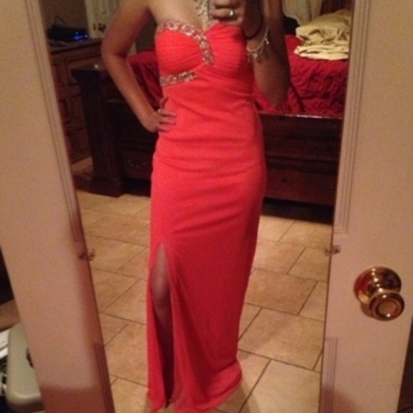 Prom Dress - Picture 4 of 4