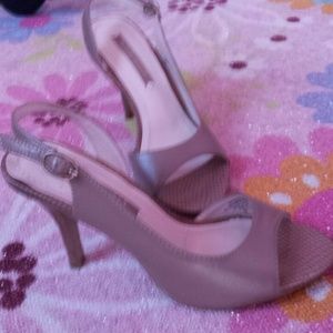 nine west 6.5 shoes nude