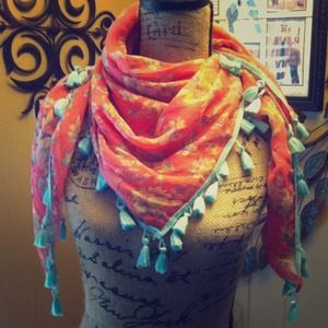 AE Coral floral scarf