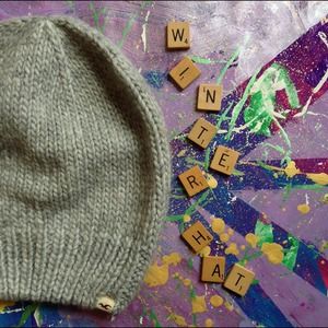 NWT HOLLISTER Winter Knit Hat Cool Gray OS