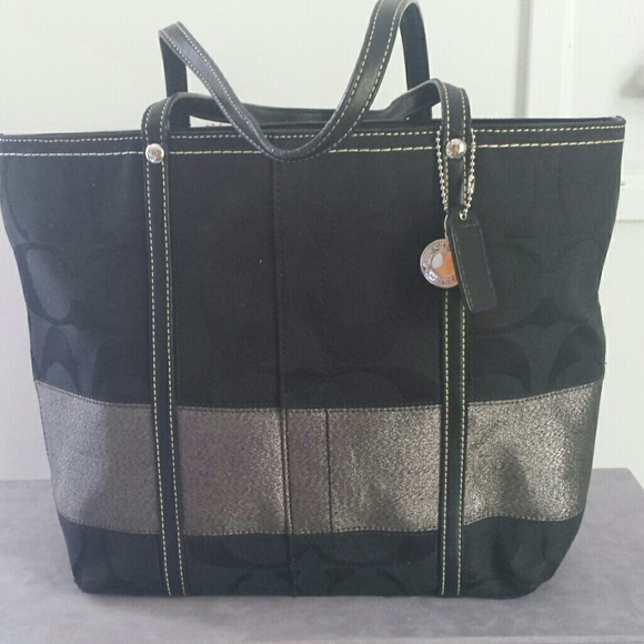 Coach tote