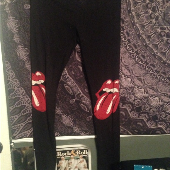 Rolling Stones leggings worn once