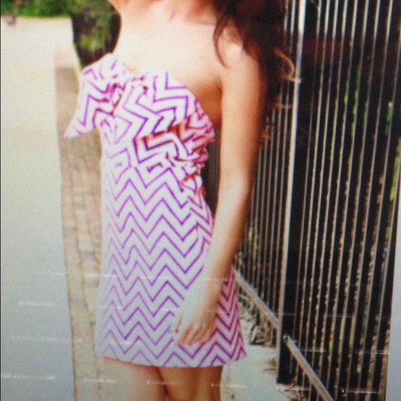 Chevron pink/white/purple dress with bow on front