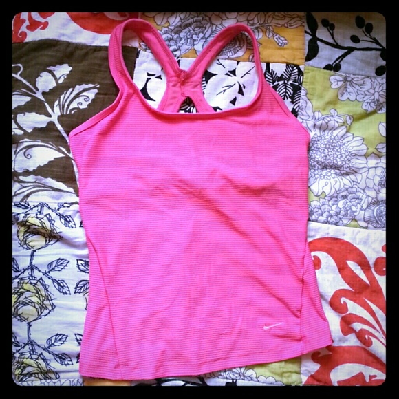 Nike workout top
