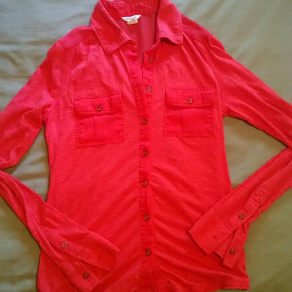 Aeropostale coral button up