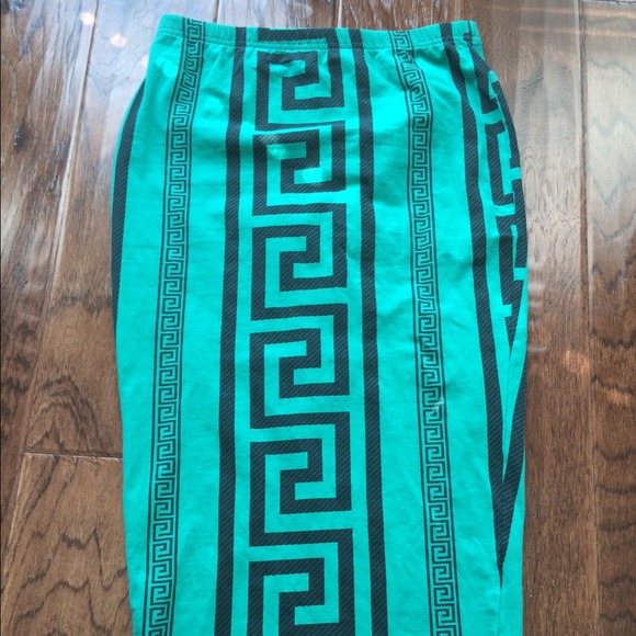 SOLD - Asos midi skirt! (Sz medium/6) - Picture 2 of 4