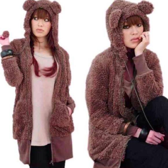 Dresses & Skirts - NEW SUPER CUTE BEAR PLUSH HOODIE