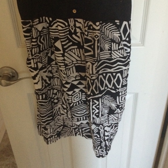Black tribal print dress - Picture 4 of 4
