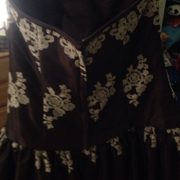 Jessica McClintock Brown Party Dress - Picture 2 of 4