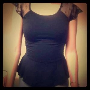 🔴🔴SOLD🔴🔴 Black peplum shirt
