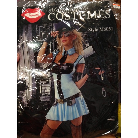 Sexy police officer Halloween costume
